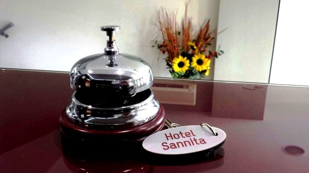 Hotel Sannita Казорія Екстер'єр фото