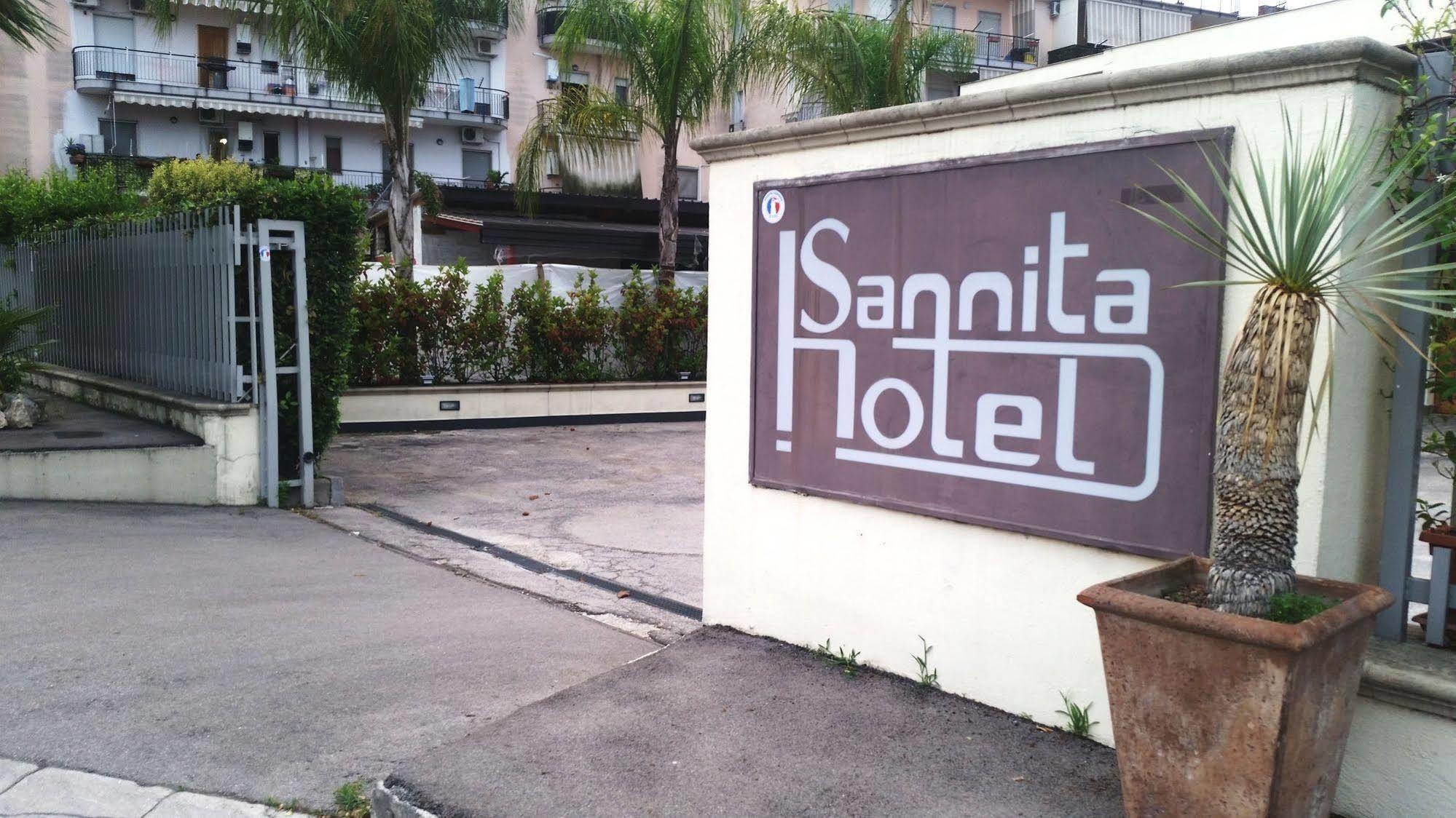 Hotel Sannita Казорія Екстер'єр фото